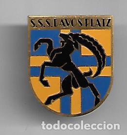 Medaglie tematiche: ANTIGUA MEDALLA  DE SOLAPA CON DOBLE ALFILER MIDE 2,7 X 2,2 CM