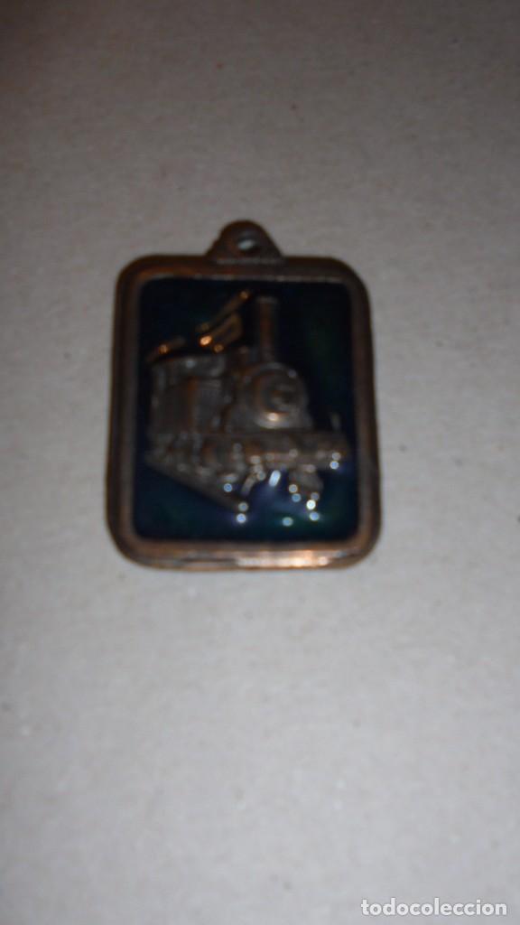 Medaglie tematiche: FERROCARRIL - MEDALLA ESMALTADA COOP. FERROVIARIA D. JOS&Eacute; DE SALAMANCA 3&ordf; FASE MAYO 83 - 4,5X3,2 CM.