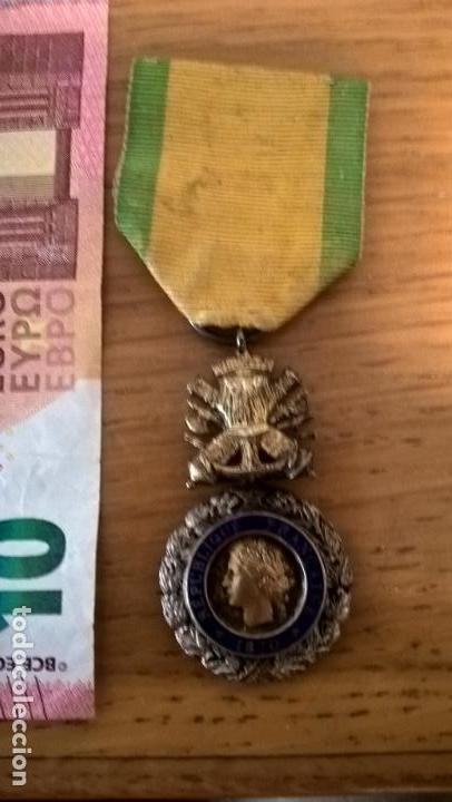 Francias Medalla Militar Valor Y Disciplina Me Buy Thematic Medals At Todocoleccion 129342499