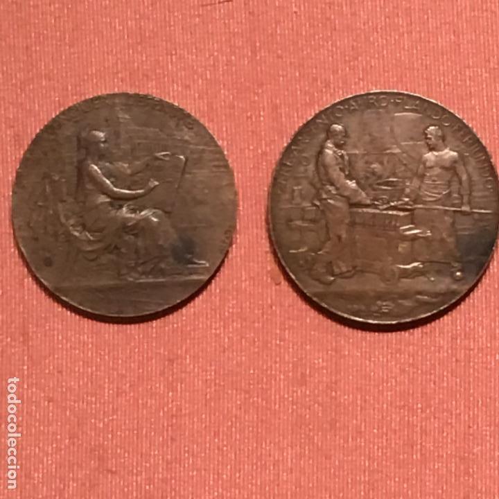 Medallas tem&aacute;ticas: Dos medallas de A Patey - Foto 3