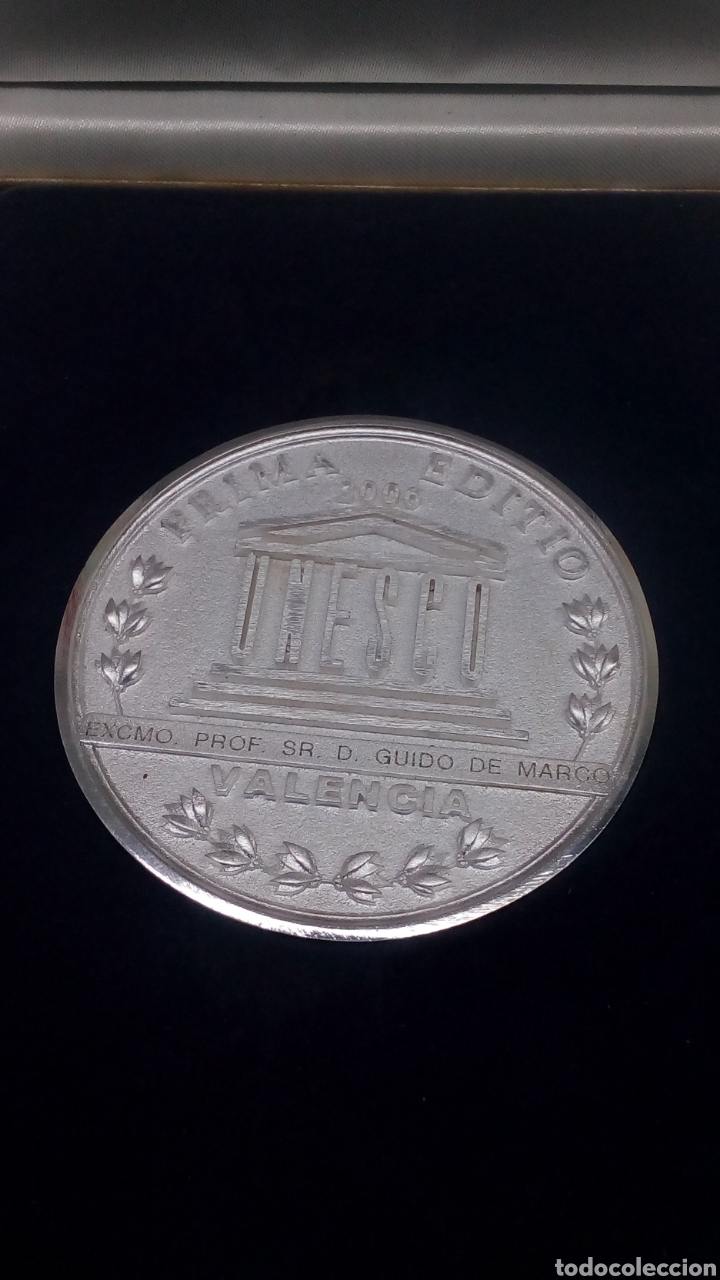 Thematic medals: Medalla Unesco en su estuche chapado plata