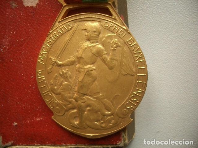 Medallas tem&aacute;ticas: Medalla francesa chapada en oro - Foto 3