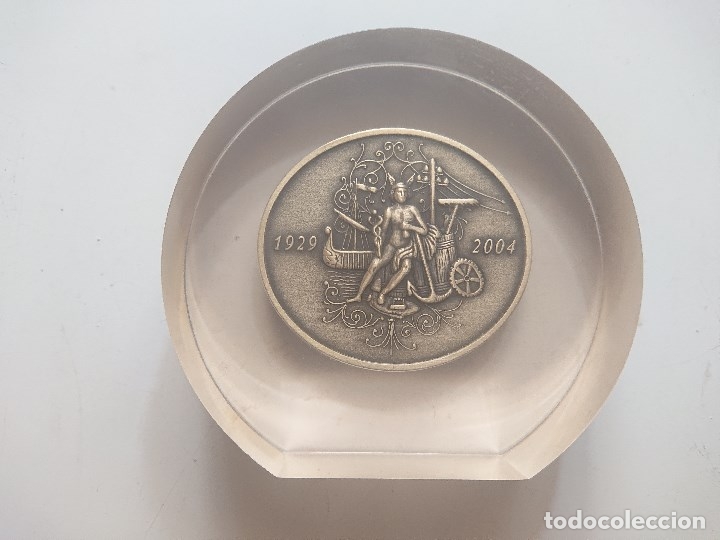 Medaglie tematiche: Medalla DENTRO DE METRACRILATO 75 A&Ntilde;OS - CUMPLIR ES EL PRINCIPIO - CREDITO Y , Leer y ver Imagenes .