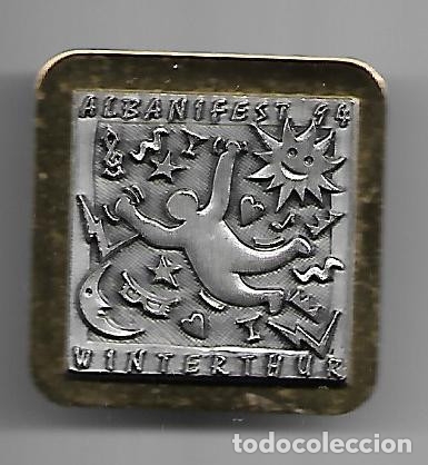 Médailles thématiques: ANTIGUA MEDALLA MILITAR SUIZA WINTERTHUR 1994