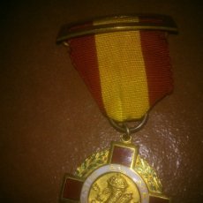 Medallas temáticas: MEDALLA DEL PREMIO AL MERITO RECUERDO DEL COLEGIO CON CINTA Y PASADOR AÑOS 60S. Lote 180264862