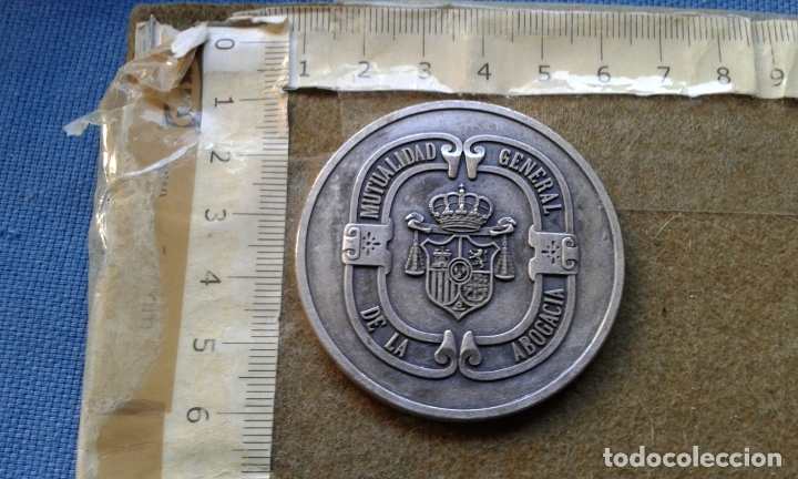 Medalhas tem&aacute;ticas: MEDALLA CONMEMORATIVA DE LOS 25 A&Ntilde;OS DE LA MUTUALIDAD GENERAL DE LA ABOGACIA