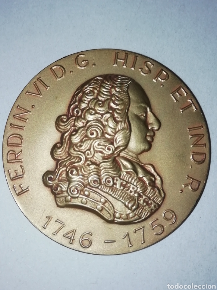 M&eacute;dailles th&eacute;matiques: MEDALLA CONMEMORATIVA X Y F CALIC&Oacute; EDITORES, A&Ntilde;O 1964 FERDIN VI D.G. HISP. ET IND. R. 1746-1759
