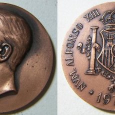 Medallas temáticas: MEDALLA DE COBRE NVM ALFONSO XIII C F N BARCELONA 1976 48,50 GR.