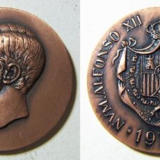 Medallas temáticas: MEDALLA DE COBRE NVM ALFONSO XII C F N BARCELONA 1975 40,10 GR.
