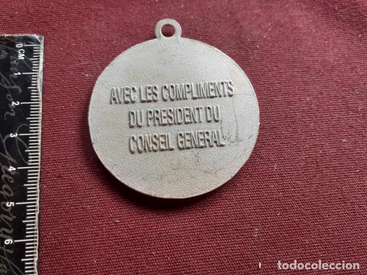 Medallas tem&aacute;ticas: Vodka Russian Standard - Foto 2