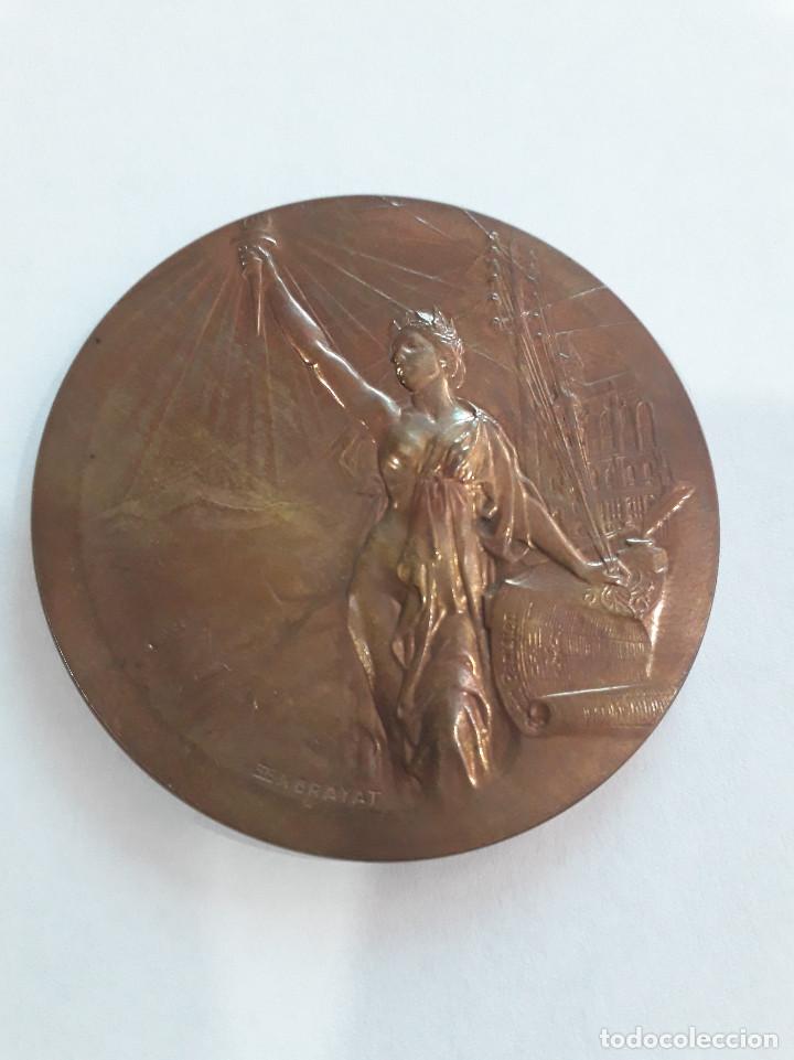 Medallas tem&aacute;ticas: Medalla al m&eacute;rito - Foto 1
