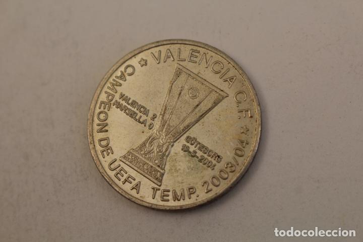 Valencia C F Campeon De Uefa Temp 03 04 Mo Comprar Medallas Tematicas En Todocoleccion