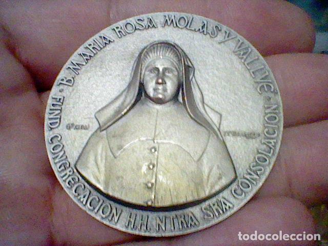 Medalhas tem&aacute;ticas: MOLAS Y VALLVE MARIA ROSA CONSOLACION PABLO VI MAYO 1977 MEDALLA MANO G.P. PERELLI 5 CMS