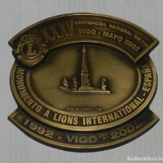 Medallas temáticas: MEDALLA DE LOS LIONS INTERNATIONAL, XXXV CONVENCION NACIONAL DM 116, VIGO - MAYO 2002, MIDE 8,5 CMS.. Lote 209794238