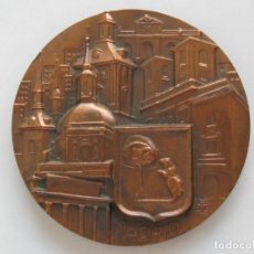 Medallas temáticas: MEDALLA MADRID , CASA DE MONEDA Y TIMBRE 1966 . 297 GRAMOS/79,5 MM. Lote 212591576