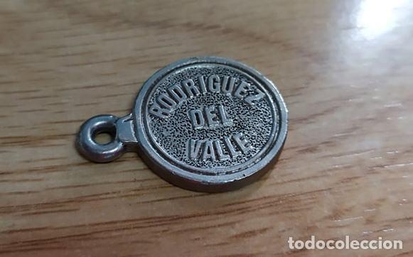 Thematic medals: RODRIGUEZ DEL VALLE. MEDALLA-104