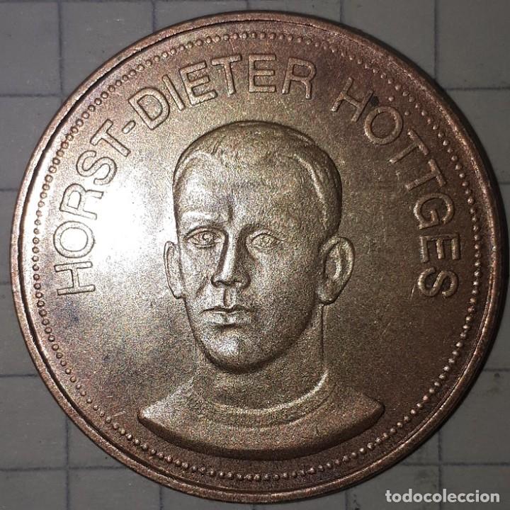 Medallas tem&aacute;ticas: FICHA TOKEN DE SHELL 1969 - HORST DIETER HOTTGES - Foto 4
