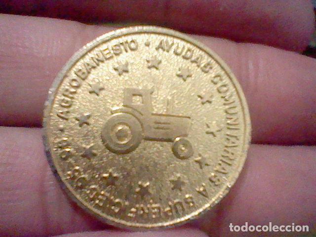Medallas tem&aacute;ticas: MEDALLA MANO AGROBANESTO AYVDA COMVNIDADES 95 96 BANESTO LEER
