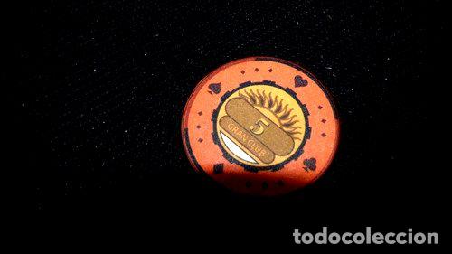 M&eacute;dailles th&eacute;matiques: ficha de 5 pesos gran club