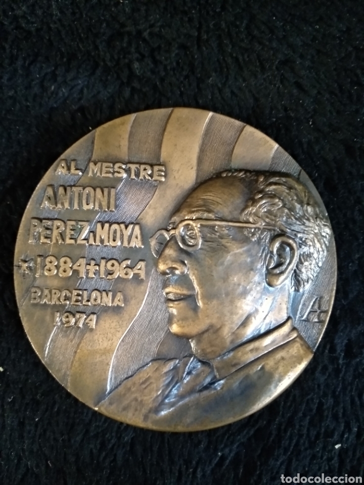 Medaglie tematiche: Bonita medalla de cobre, al Mestre Antoni P&eacute;rez Moya 1884 1964.