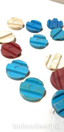 Thematic medals: lote de antiguas fichas para juegos infantiles