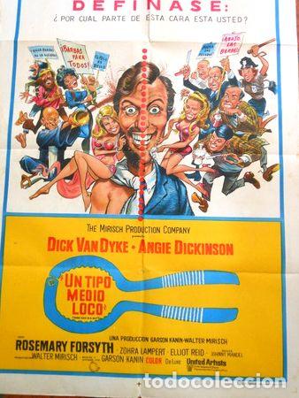 Medaglie tematiche: afiche de pelicula un tipo medio loco