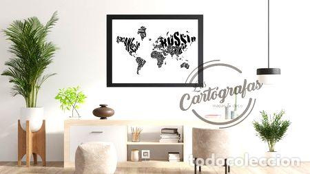 Medaglie tematiche: vinilo mapa mundi pared con nombres