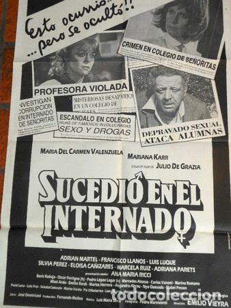 M&eacute;dailles th&eacute;matiques: afiche de cine sucedio en un internado