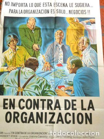 Medalhas tem&aacute;ticas: afiche de pelicula en contra de la organizacion