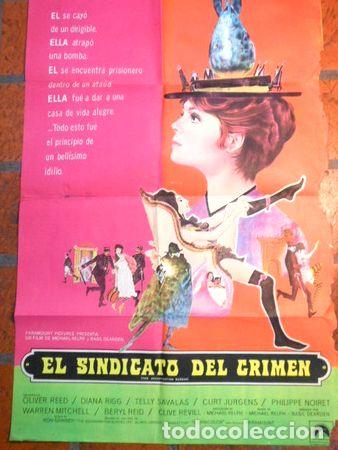 Medalhas tem&aacute;ticas: afiche de cine sindicato del crimen diana rigg
