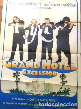Medallas tem&aacute;ticas: afiche de cine gran hotel excelsior cod 206