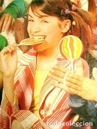 Thematic medals: lali esposito 2 posters chiquititas diario revista