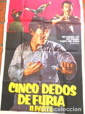Thematische Medaillen: afiche de cine cinco dedos de furia 2 parte