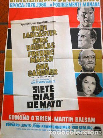 Medallas tem&aacute;ticas: afiche de pelicula siete dias de mayo