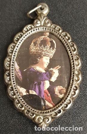 M&eacute;dailles th&eacute;matiques: MEDALLA NI&Ntilde;O JESUS DE PRAGA Y VIRGEN. MEDALLA-377