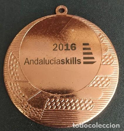 Medalhas tem&aacute;ticas: MEDALLA ANDALUCIASKILLS. 10 SOLDADURA. IV CAMPEONATOS FORMACI&Oacute;N PROFESIONAL. MEDALLA-467