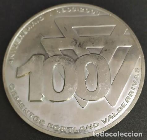 Medalhas tem&aacute;ticas: MEDALLA CEMENTOS PORTLAND VALDERRIVAS. ANIVERSARIO 1903-2003. MEDALLA-530