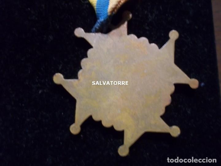 Medallas tem&aacute;ticas: MEDALLA A LA CONDUCTA. - Foto 2