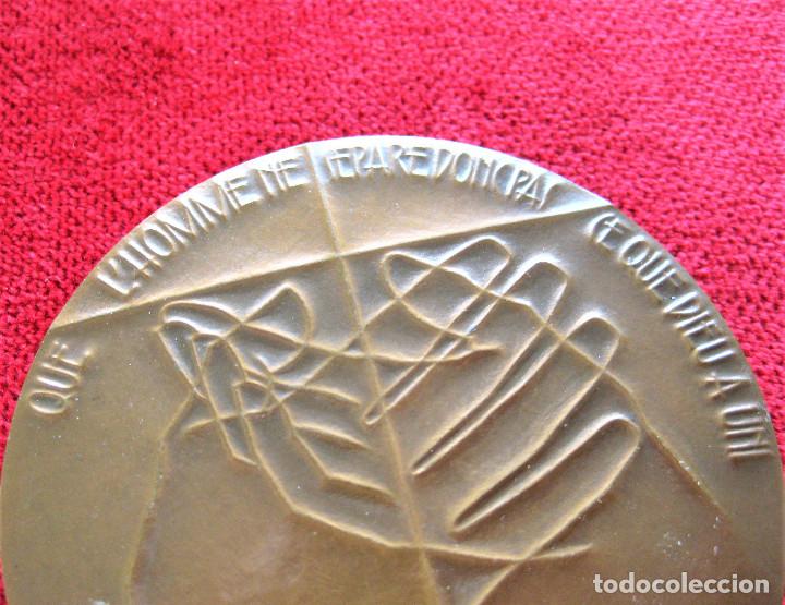 Medallas temáticas: MEDALLA DEL AMOR EN BRONCE FIRMADA POR ESCULTOR C. EMMEL Y MARCADA BRONZE - Foto 11 - 276394358