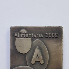 Medallas temáticas: MEDALLA FERIA ALIMENTARIA 2002 EN BARCELONA, CUADRADA 48 X 48 MM