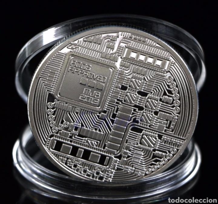 Medallas tem&aacute;ticas: Moneda Bitcoin plateada.Encapsulada. - Foto 2