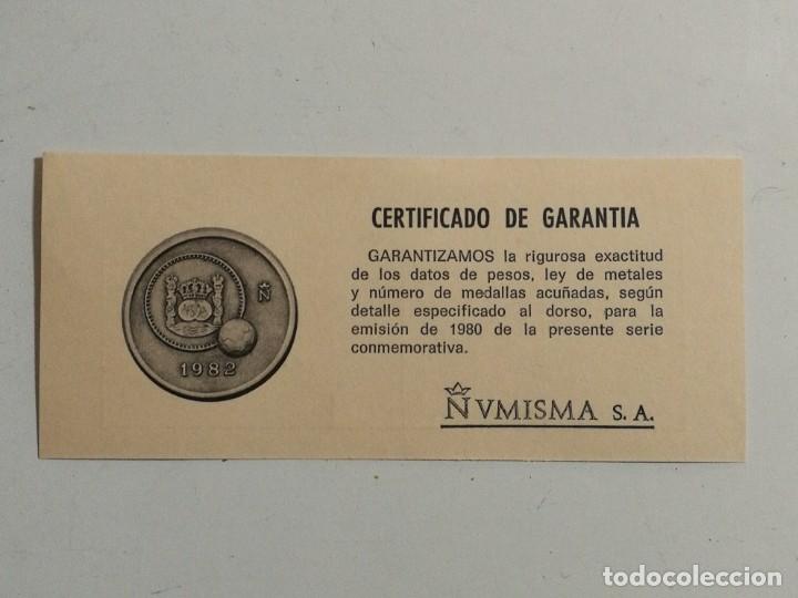 Medallas temáticas: ESTUCHE CON MONEDAS DE PLATA DEL MUNDIAL ESPAÑA 82 NUMISMA SA - Foto 2 - 286910033