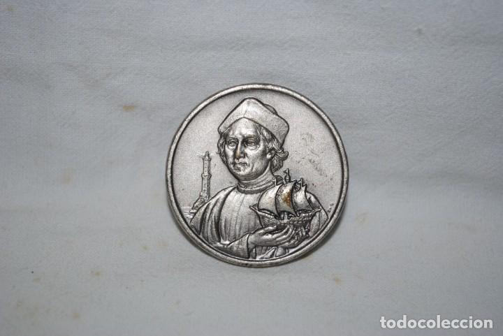 Medaglie tematiche: 500 A&Ntilde;OS DEL DESCUBRIMIENTO DE AMERICA .