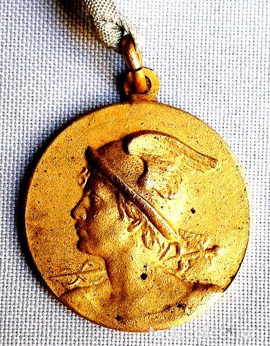 M&eacute;dailles th&eacute;matiques: medalla original p mercantil colegio fernandez moreno 1968