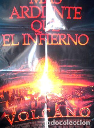 Medalhas tem&aacute;ticas: afiche pelicula volcano mas ardiente que el infierno