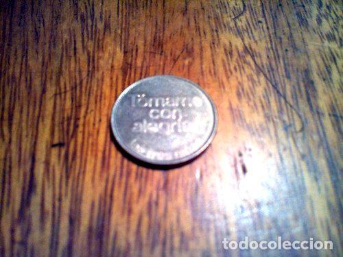 M&eacute;dailles th&eacute;matiques: ficha las tres ninas