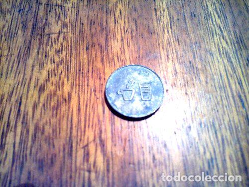 M&eacute;dailles th&eacute;matiques: ficha de cafe punto espresso de aluminio