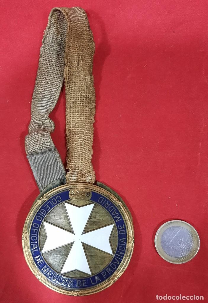 Medallas tem&aacute;ticas: PLACA NUMERADA COLEGIO OFICIAL DE MEDICOS DE LA PROVINCIA DE MADRID