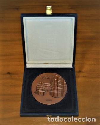 Medalhas tem&aacute;ticas: Medalla de cobre conmemorativa del 75 Aniversario de la Ceca (1928-2003)