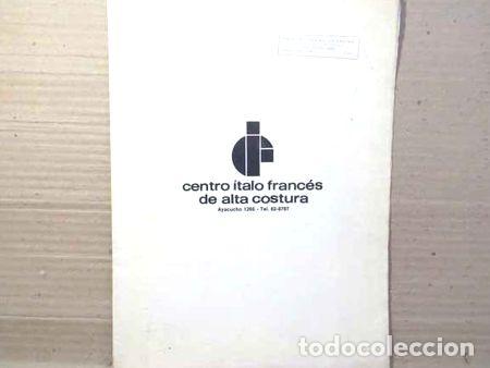 Medalhas tem&aacute;ticas: poster centro italo frances de alta costura